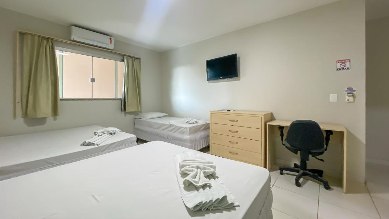 Center Plaza Hotel 克里斯塔利娜 外观 照片